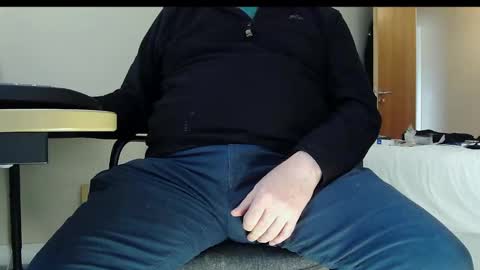 Snapshot of schwanz2023 chatting on October 2025 12:38:02 PM Mick online show from October 2025 12:38:02 PM