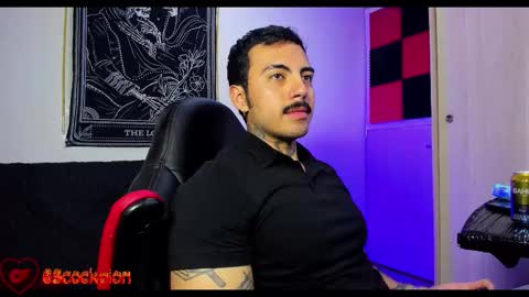 Alejandro help me to reach 200 thumps up online show from December 2025 05:06:02 AM