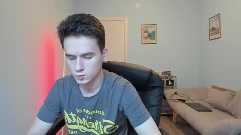 Thomas brunette and Alex blond online show from January 2025 08:43:01 AM