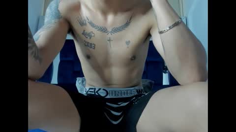 Snapshot of scook_gray chatting on February 2026 06:15:01 PM scook_gray online show from February 2026 06:15:01 PM