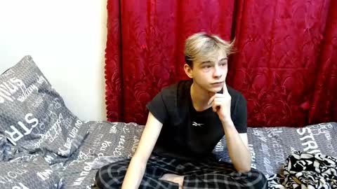 Snapshot of scorpion_250 chatting on October 2025 01:40:01 AM Scorpion 250 online show from October 2025 01:40:01 AM