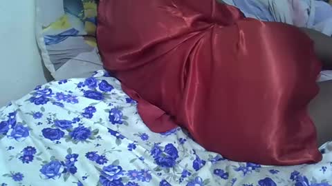 Its Lilly online show from December 2024 08:12:02 PM