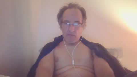 scotchwhieskie online show from December 2024 11:57:02 PM