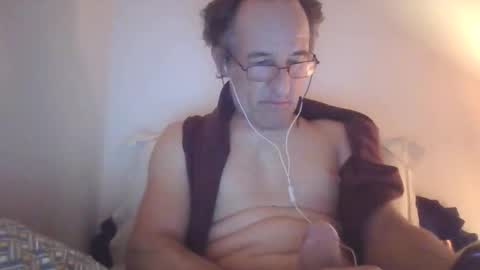 scotchwhieskie online show from October 2025 10:59:02 PM