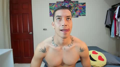 Daniel martinez - Independent model online show from October 2025 03:24:02 PM