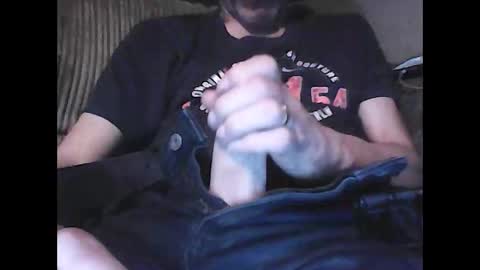 Snapshot of scots_repeater chatting on January 2026 12:05:02 AM scots_repeater online show from January 2026 12:05:02 AM