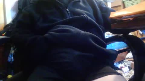 Snapshot of scott01092463171 chatting on April 2026 07:58:01 PM Goth witch69 online show from April 2026 07:58:01 PM