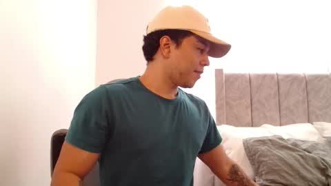 Snapshot of scott_brasher1 chatting on October 2025 09:03:02 PM Twitter Scott brasher1 Instagram Camiloestuardo2 online show from October 2025 09:03:02 PM