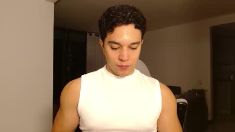 Snapshot of scott_brasher1 chatting on February 2026 11:34:02 PM Twitter Scott brasher1 Instagram Camiloestuardo2 online show from February 2026 11:34:02 PM