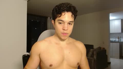 Snapshot of scott_brasher1 chatting on February 2026 02:40:02 AM Twitter Scott brasher1 Instagram Camiloestuardo2 online show from February 2026 02:40:02 AM