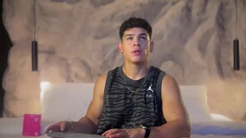 Andrew Flintt online show from March 2026 04:07:02 AM