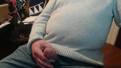 scottbearfun online show from February 2025 04:02:01 PM