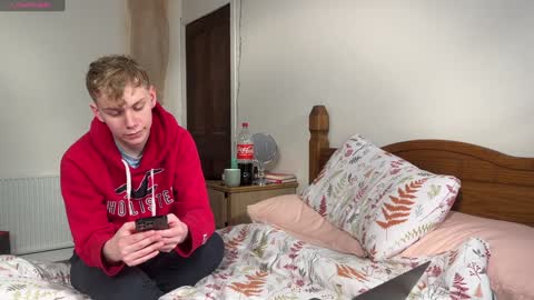 Snapshot of scottish_twink01 chatting on January 2025 07:28:01 PM danny online show from January 2025 07:28:01 PM