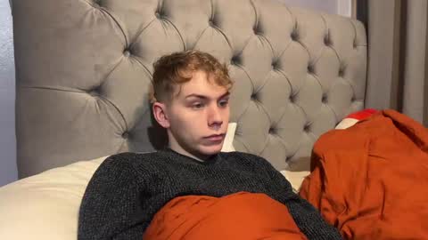 Snapshot of scottish_twink01 chatting on January 2025 01:42:02 AM danny online show from January 2025 01:42:02 AM