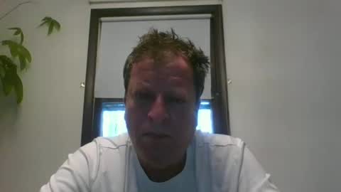 Snapshot of scottpbi52 chatting on December 2024 05:13:01 PM scottpbi52 online show from December 2024 05:13:01 PM