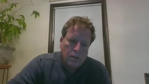 Snapshot of scottpbi52 chatting on January 2025 02:04:01 AM scottpbi52 online show from January 2025 02:04:01 AM