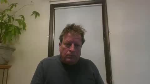 Snapshot of scottpbi52 chatting on January 2025 05:05:01 AM scottpbi52 online show from January 2025 05:05:01 AM