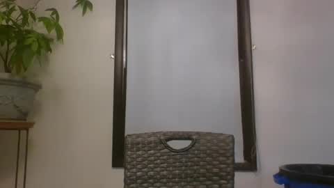 Snapshot of scottpbi52 chatting on January 2025 09:15:01 AM scottpbi52 online show from January 2025 09:15:01 AM