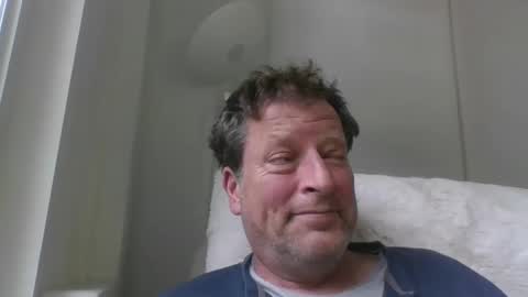 Snapshot of scottpbi52 chatting on January 2025 08:03:02 PM scottpbi52 online show from January 2025 08:03:02 PM