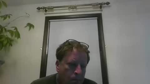 Snapshot of scottpbi52 chatting on January 2025 10:15:02 PM scottpbi52 online show from January 2025 10:15:02 PM