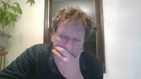 Snapshot of scottpbi52 chatting on January 2025 04:37:02 AM scottpbi52 online show from January 2025 04:37:02 AM