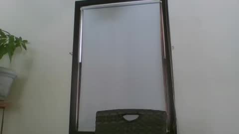 Snapshot of scottpbi52 chatting on January 2025 04:57:01 PM scottpbi52 online show from January 2025 04:57:01 PM