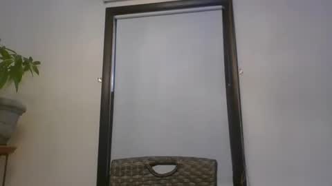 Snapshot of scottpbi52 chatting on January 2025 01:19:02 PM scottpbi52 online show from January 2025 01:19:02 PM