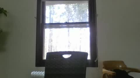 Snapshot of scottpbi52 chatting on March 2025 06:43:02 PM scottpbi52 online show from March 2025 06:43:02 PM