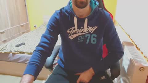 Snapshot of scotty_98 chatting on January 2025 04:22:01 PM scotty_98 online show from January 2025 04:22:01 PM