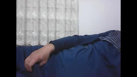 Snapshot of screw2 chatting on December 2024 08:25:02 PM Evren online show from December 2024 08:25:02 PM