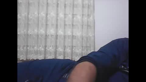 Snapshot of screw2 chatting on January 2025 10:08:02 PM Evren online show from January 2025 10:08:02 PM