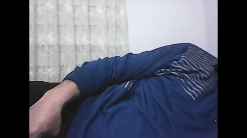 Snapshot of screw2 chatting on February 2025 07:07:01 PM Evren online show from February 2025 07:07:01 PM