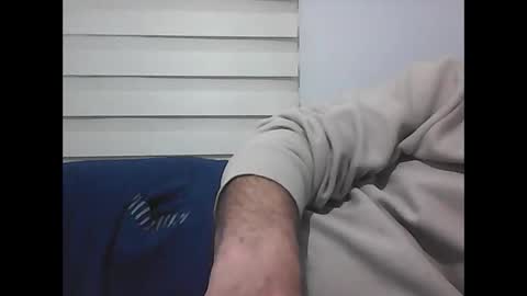 Snapshot of screw2 chatting on February 2025 10:15:02 PM Evren online show from February 2025 10:15:02 PM