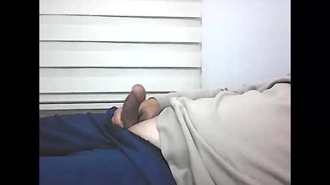 Snapshot of screw2 chatting on February 2025 11:36:02 PM Evren online show from February 2025 11:36:02 PM