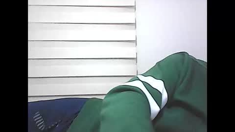 Snapshot of screw2 chatting on March 2025 06:33:01 PM Evren online show from March 2025 06:33:01 PM