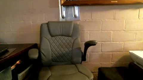 eating pussy  sucking dick online show from October 2025 06:39:01 PM