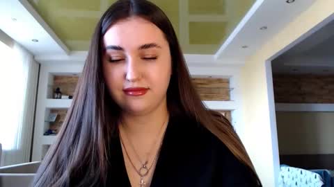 Elizabeth  online show from February 2025 10:59:01 AM