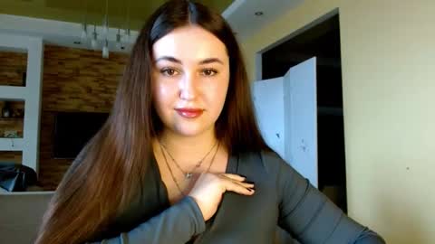 Elizabeth  online show from February 2026 10:25:01 AM