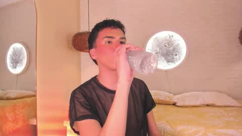 SEAN online show from January 2026 01:33:01 AM