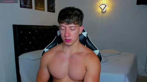 Sean online show from October 2025 10:37:01 PM