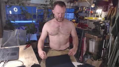 Seattlemanwhore online show from November 2025 03:45:01 PM