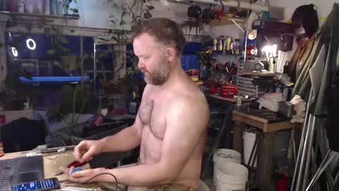 Seattlemanwhore online show from December 2025 03:52:02 PM