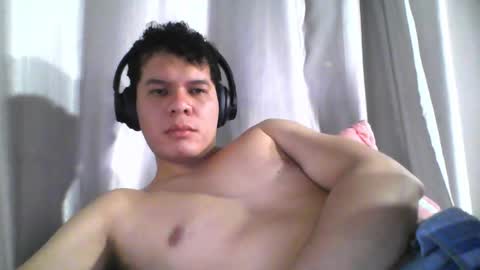 Snapshot of seb5758 chatting on November 2025 05:28:02 AM Seb online show from November 2025 05:28:02 AM