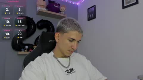 Snapshot of sebas__23 chatting on December 2024 01:20:02 AM Sebastin online show from December 2024 01:20:02 AM