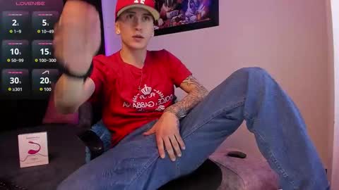 Sebastian online show from September 2025 04:25:02 AM