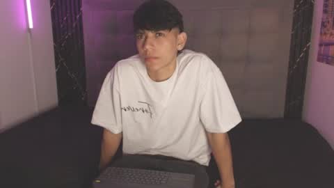 Snapshot of sebas_pretty7 chatting on July 2026 12:33:01 PM sebas_pretty7 online show from July 2026 12:33:01 PM