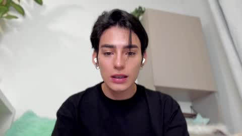 sebastian online show from January 2025 11:33:01 PM