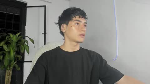 sebastian online show from September 2025 11:07:01 PM