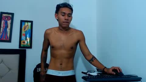 Snapshot of sebasbight chatting on September 2025 09:04:02 PM sebasbight online show from September 2025 09:04:02 PM