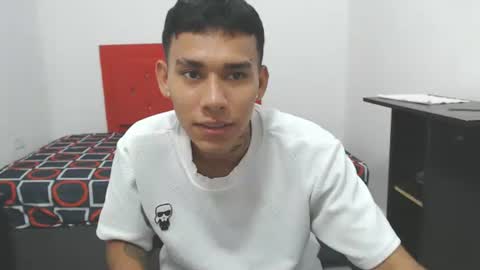 Snapshot of sebasbight chatting on September 2025 08:12:02 PM sebasbight online show from September 2025 08:12:02 PM